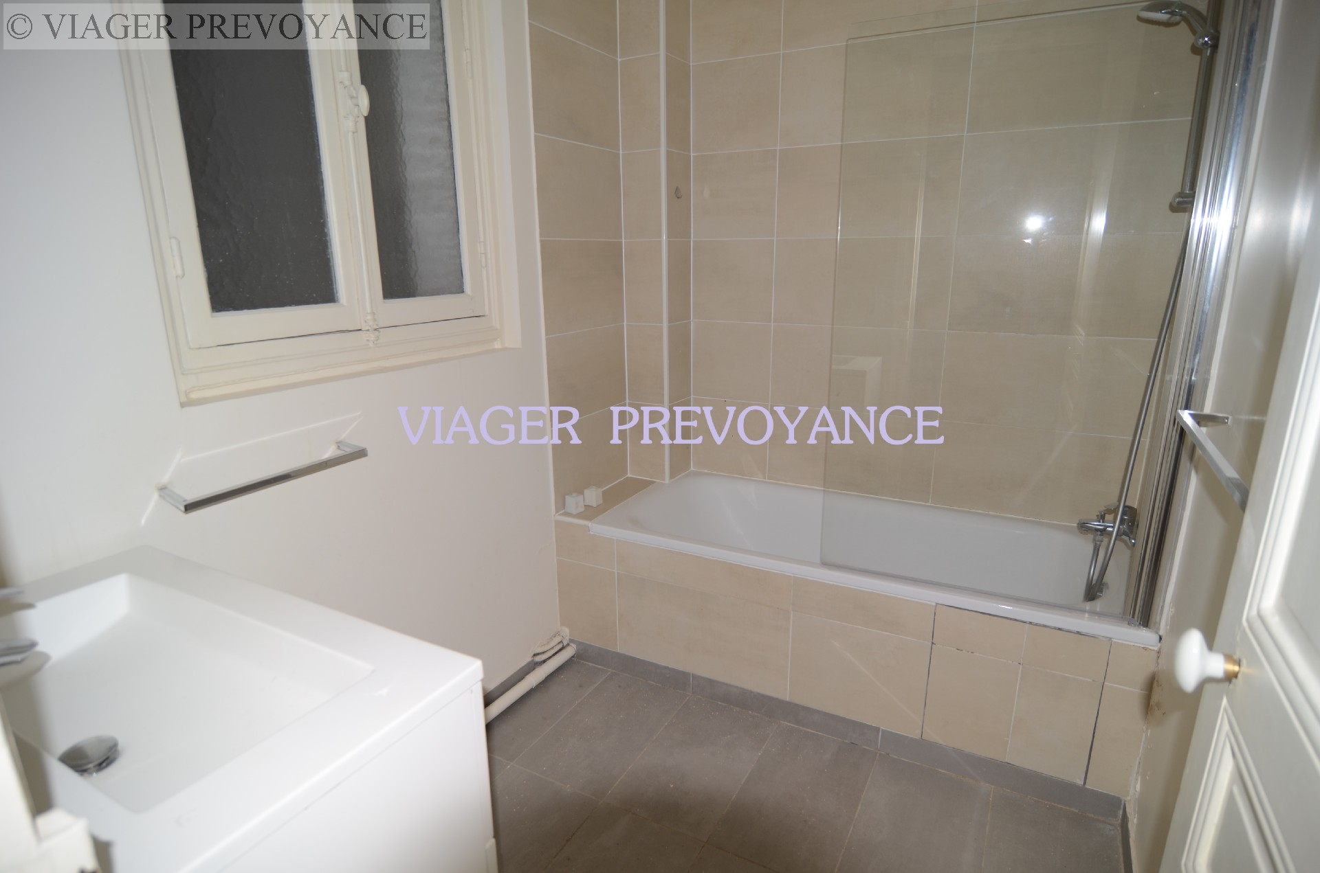 Appartement à vendre, PARIS, 107 m², 5 pièces